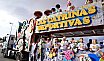 Las calles del sur reciben con alegría al desfile anunciador del Carnaval Internacional de Maspalomas 2025