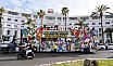 Las calles del sur reciben con alegría al desfile anunciador del Carnaval Internacional de Maspalomas 2025