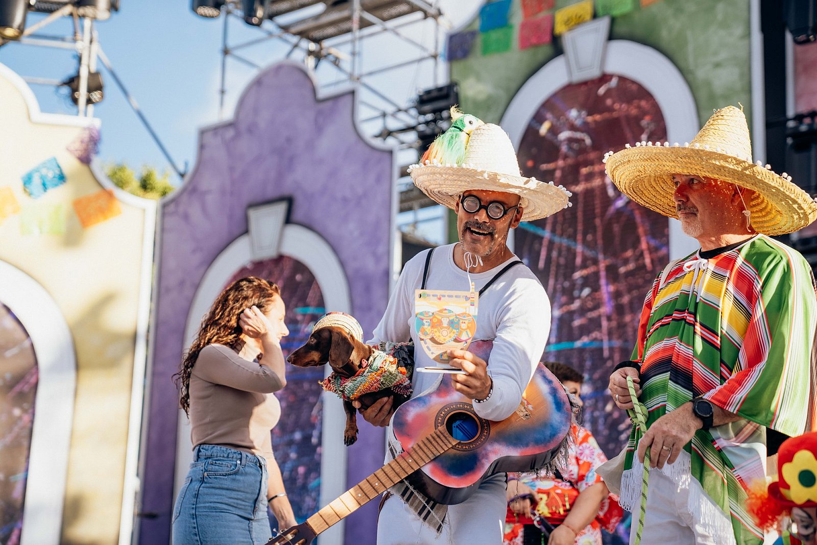 La perrita “Niña” vuelve a ganar el Carnaval Canino de Maspalomas ¡y se “jubila” con 9 años!