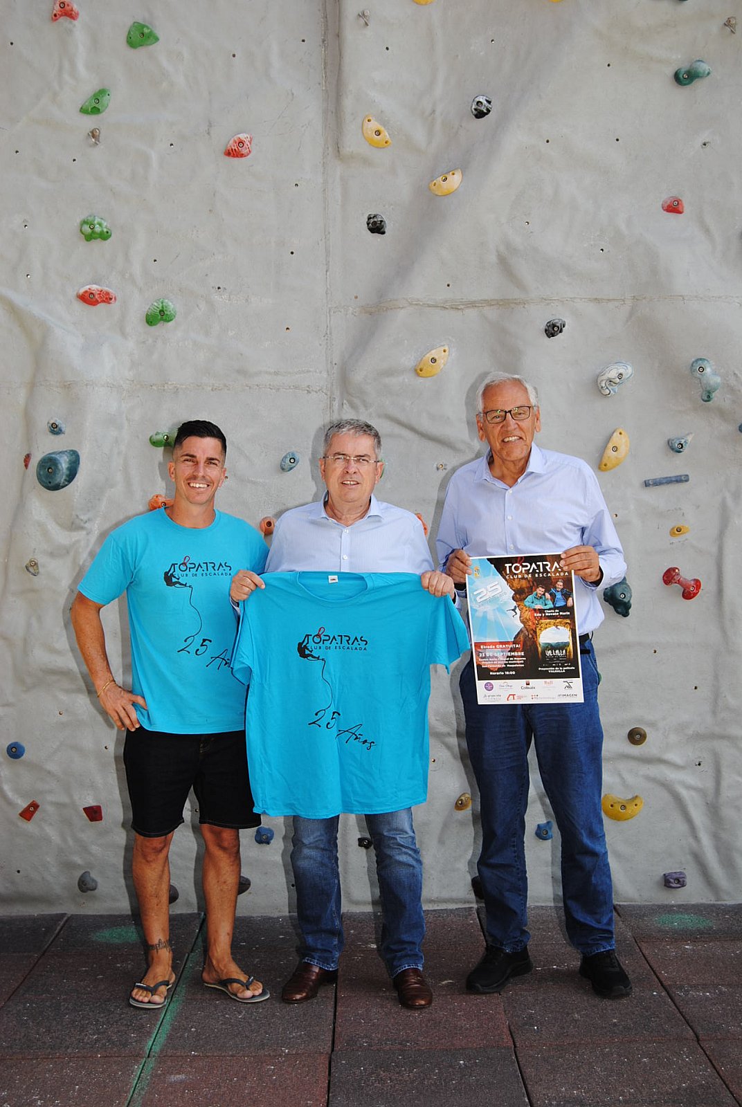 Edu Marín participa en el 25 aniversario del Club Topatras