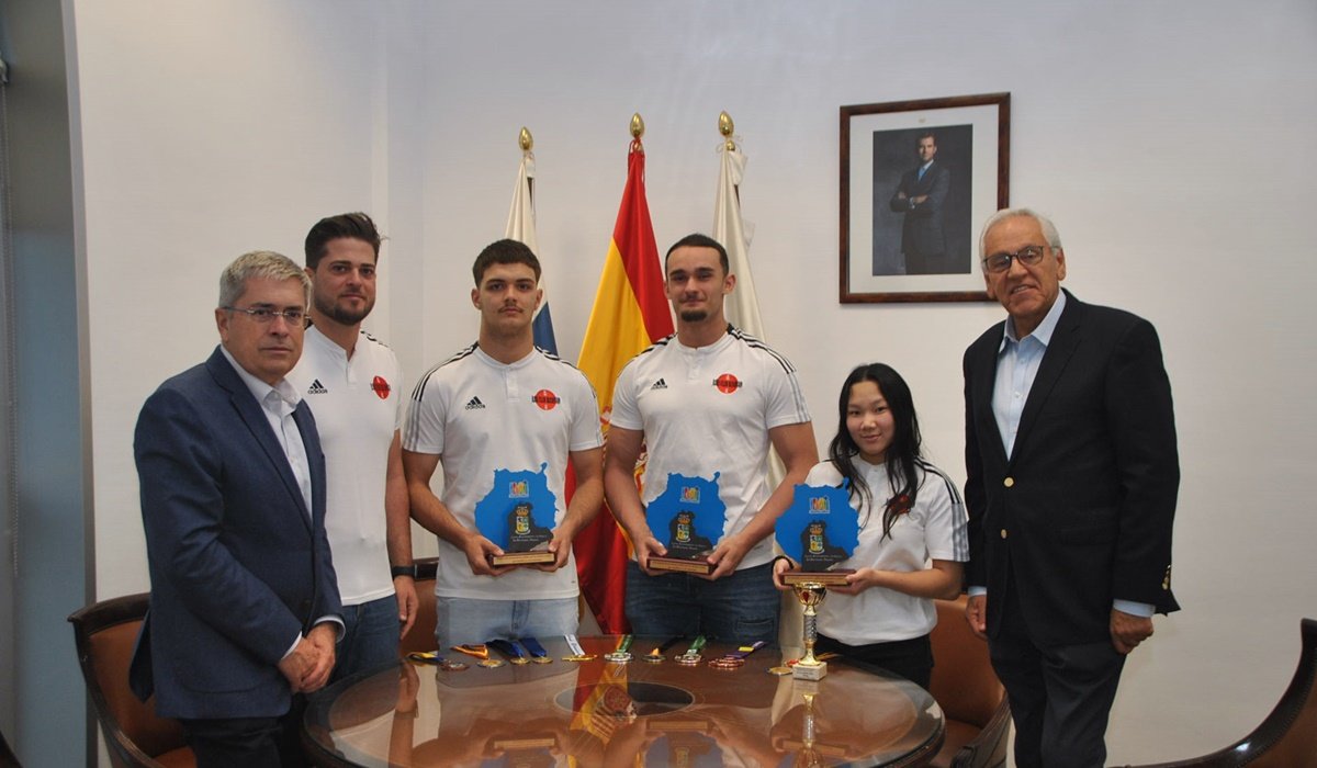 Marco Aurelio Pérez agradece a un centenar de deportistas “los logros que promocionan a todo el municipio”
