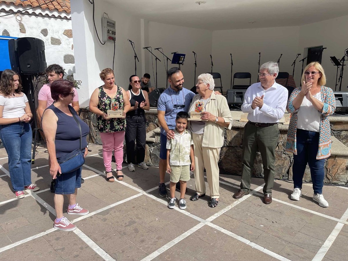El Ayuntamiento inicia en Fataga la dinamización social, cultural y económica de las medianías