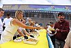 El Tablero se sienta a la mesa: 5.000 personas despiden sus fiestas alrededor de la Gran Paella