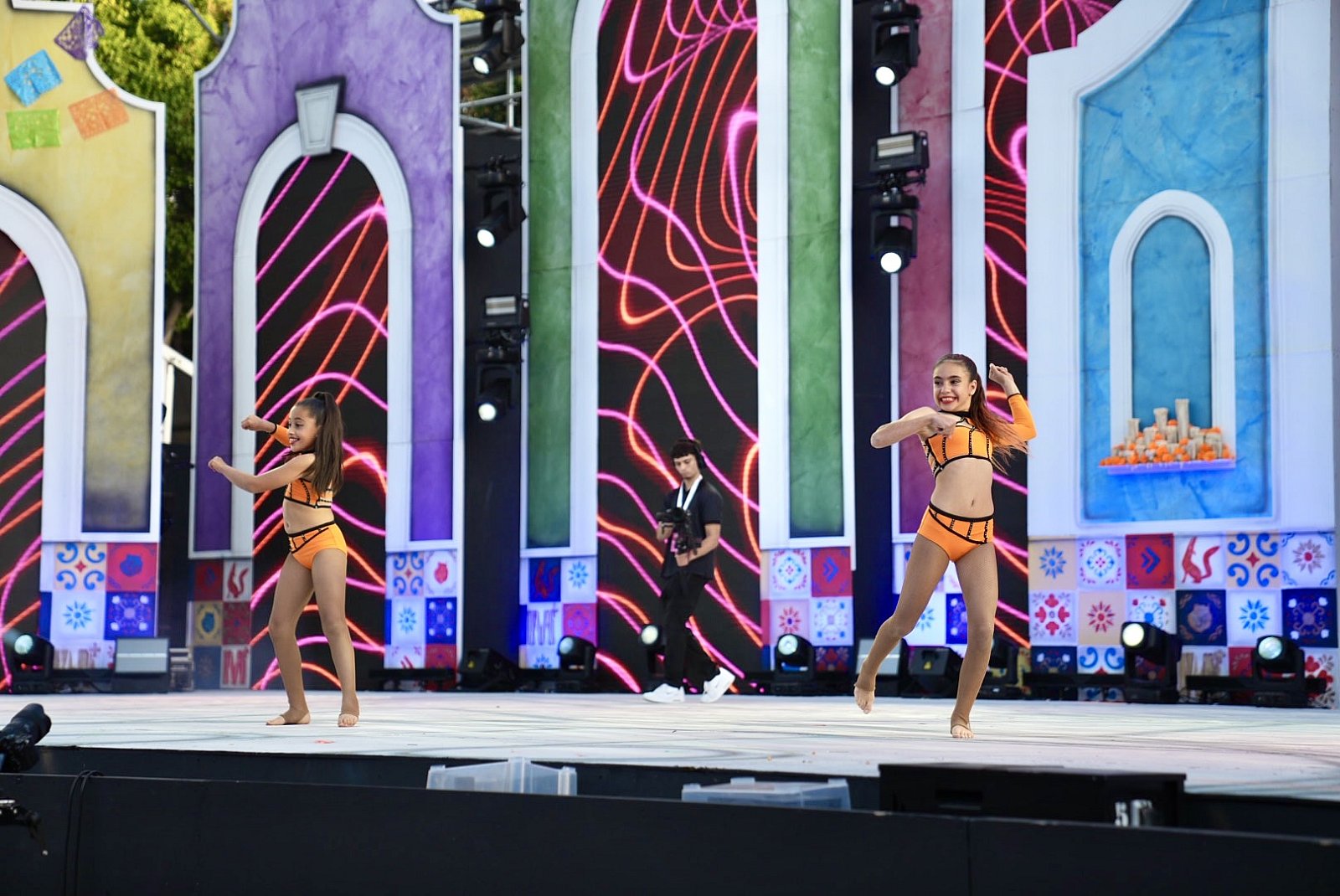 Exhibición de talento sureño en el Festival Coreográfico del Carnaval Internacional de Maspalomas 2025