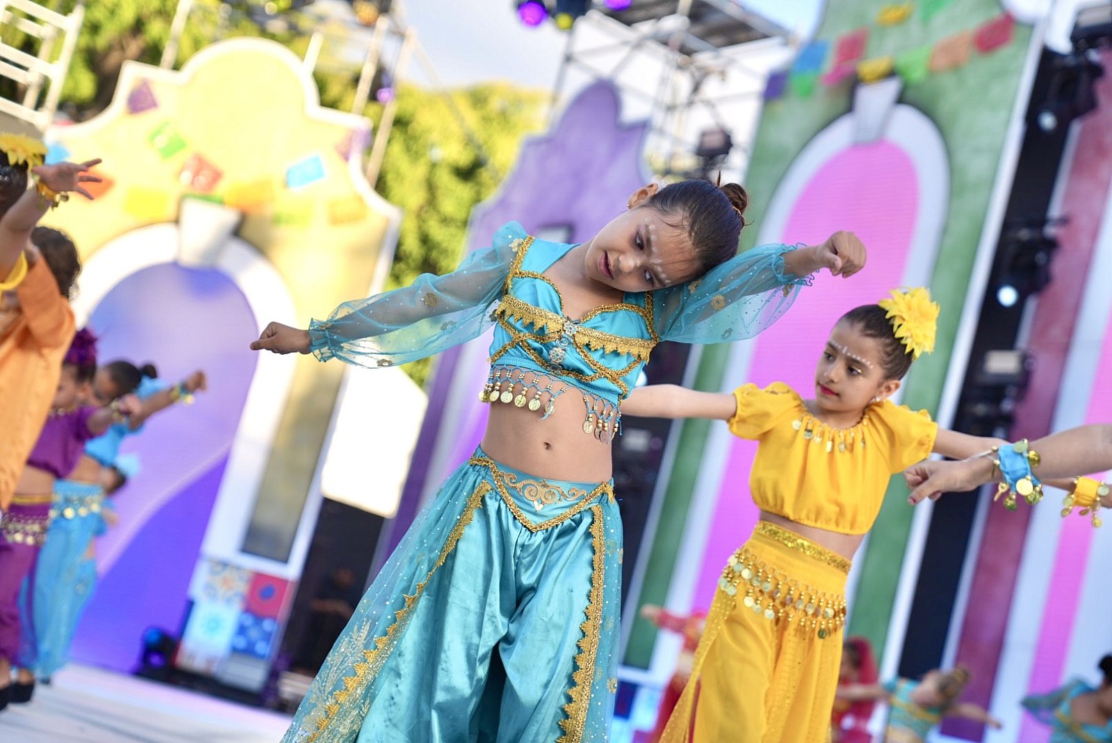 Exhibición de talento sureño en el Festival Coreográfico del Carnaval Internacional de Maspalomas 2025
