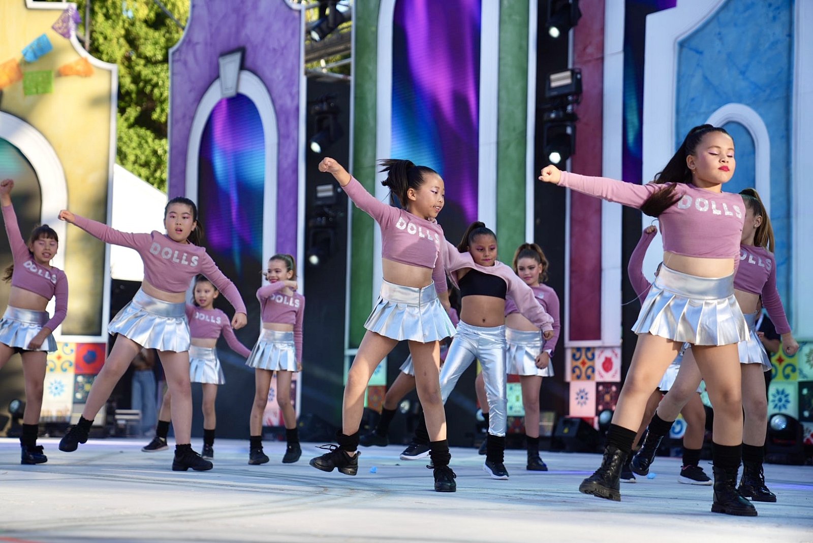 Exhibición de talento sureño en el Festival Coreográfico del Carnaval Internacional de Maspalomas 2025