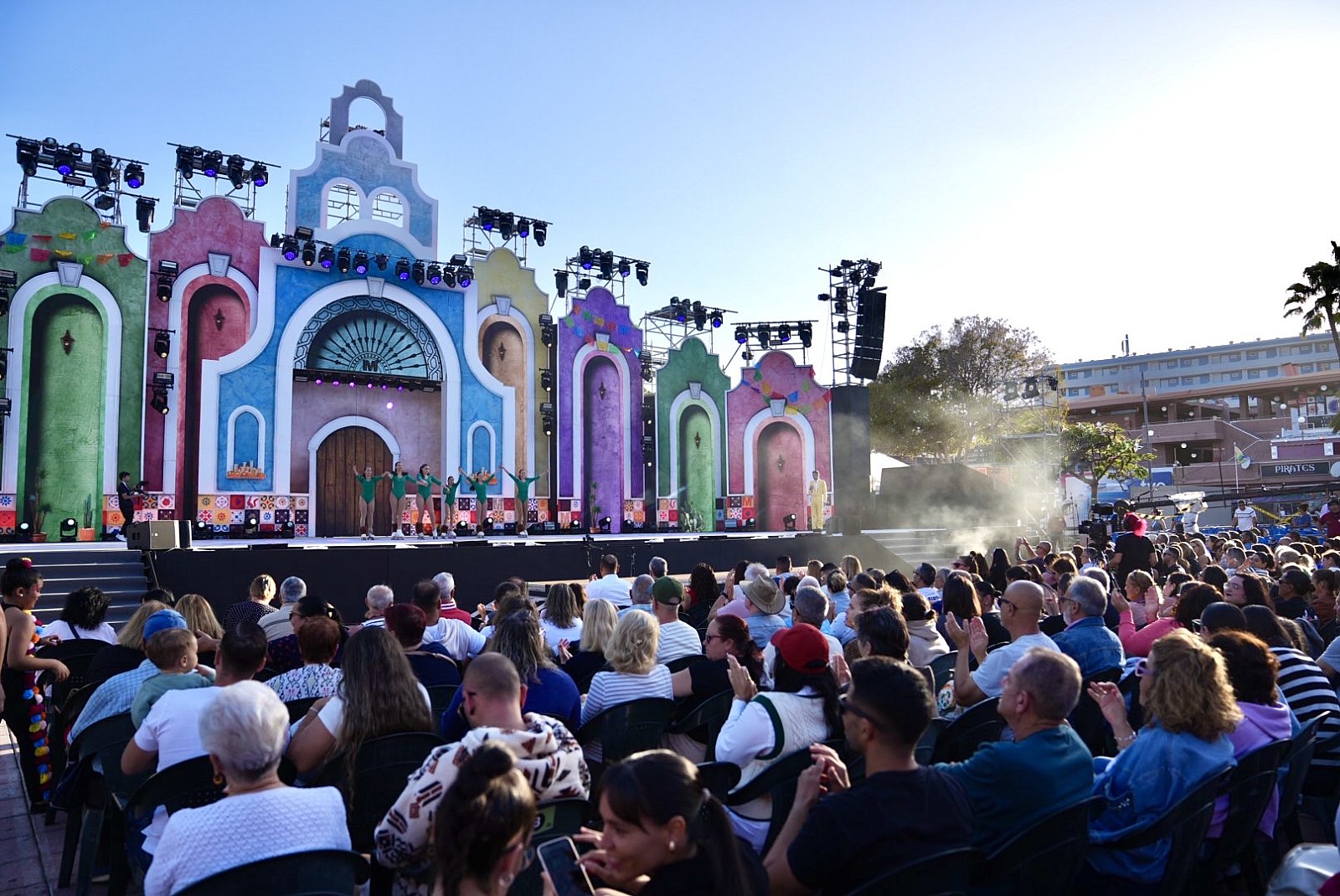 Exhibición de talento sureño en el Festival Coreográfico del Carnaval Internacional de Maspalomas 2025