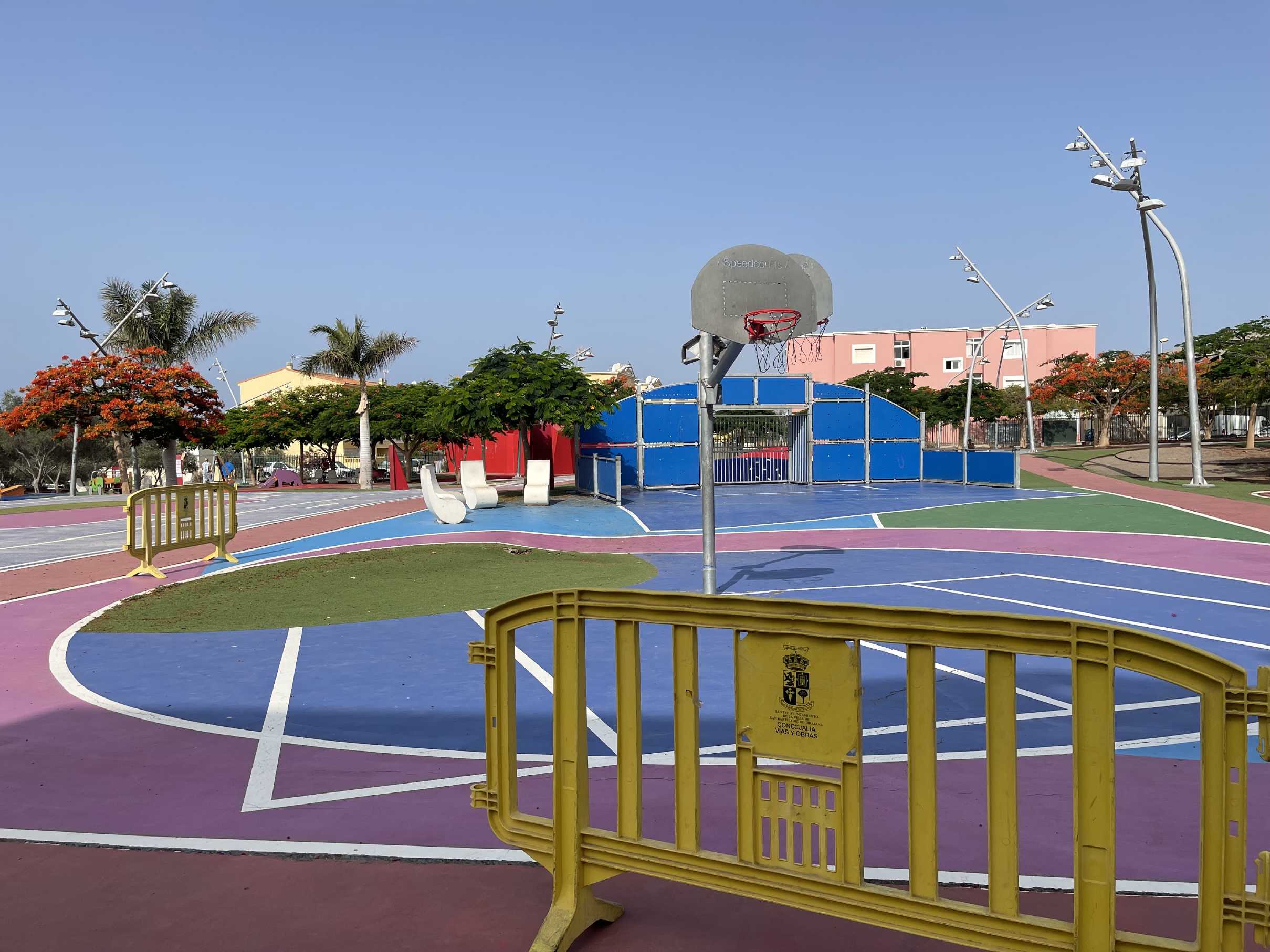 20241203_El_deterioro_por_falta_de_mantenimiento_obliga_a_cerrar_el_Parque_Multifuncional_de_El_Tablero_4