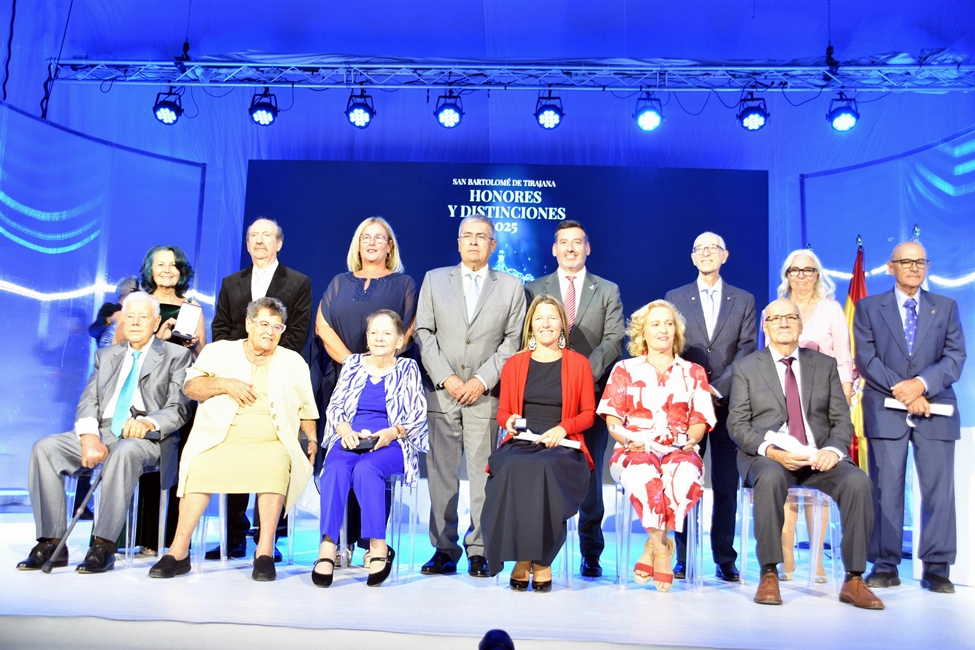 20251011_PRE_Honores_Distinciones_2025.jpg