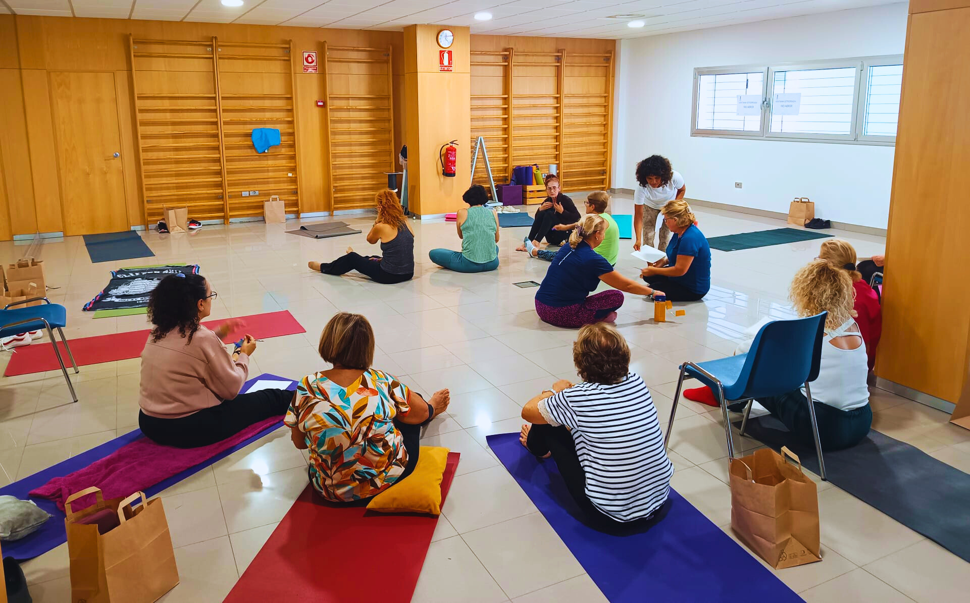 20251117_PRE_Taller_de_yoga_02