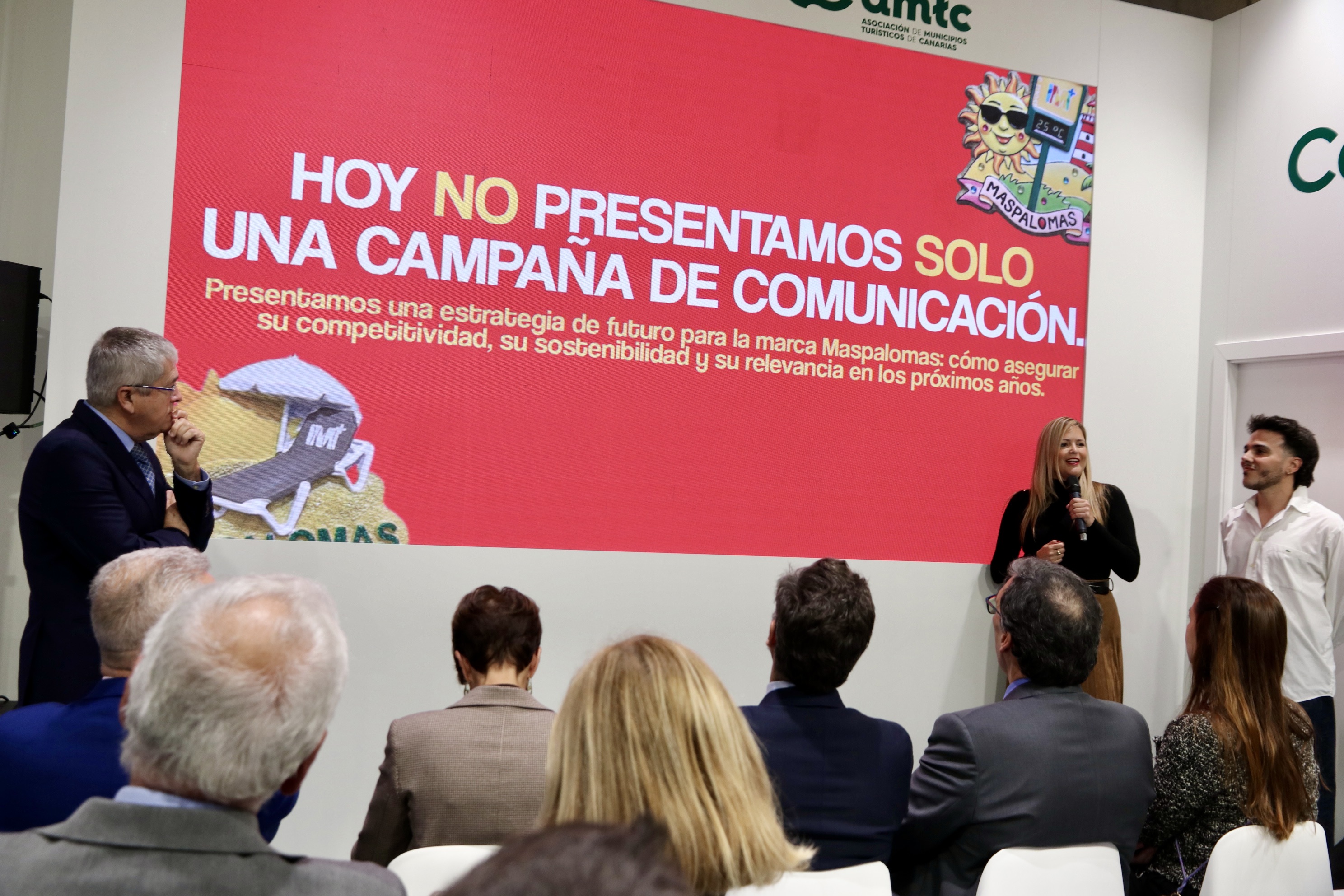 20260121_Yilenia Vega y Francisco Casillas a la derecha.jpg