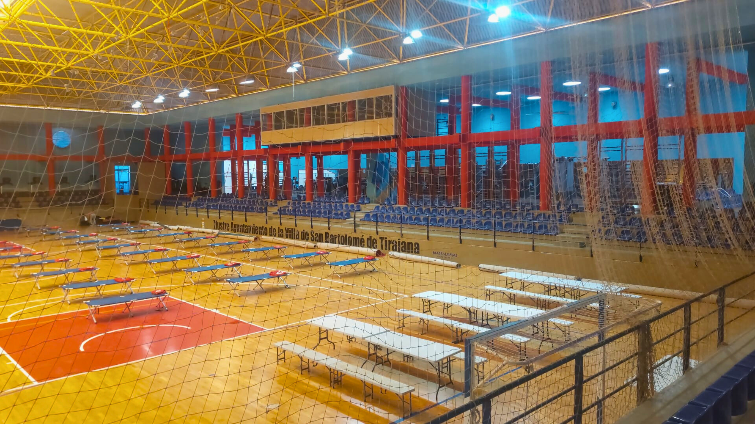 20260319_Pabellón de El Tablero con el refugio con el servicio habilitado