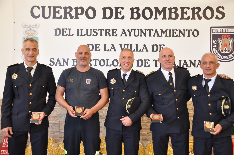 20250308 SEG DistincionBomberosMasAntiguos JavierArmas